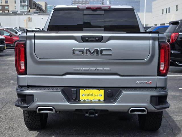 Used 2025 GMC Sierra 1500 AT4 w/ AT4 Premium Package AWD/4WD image 6