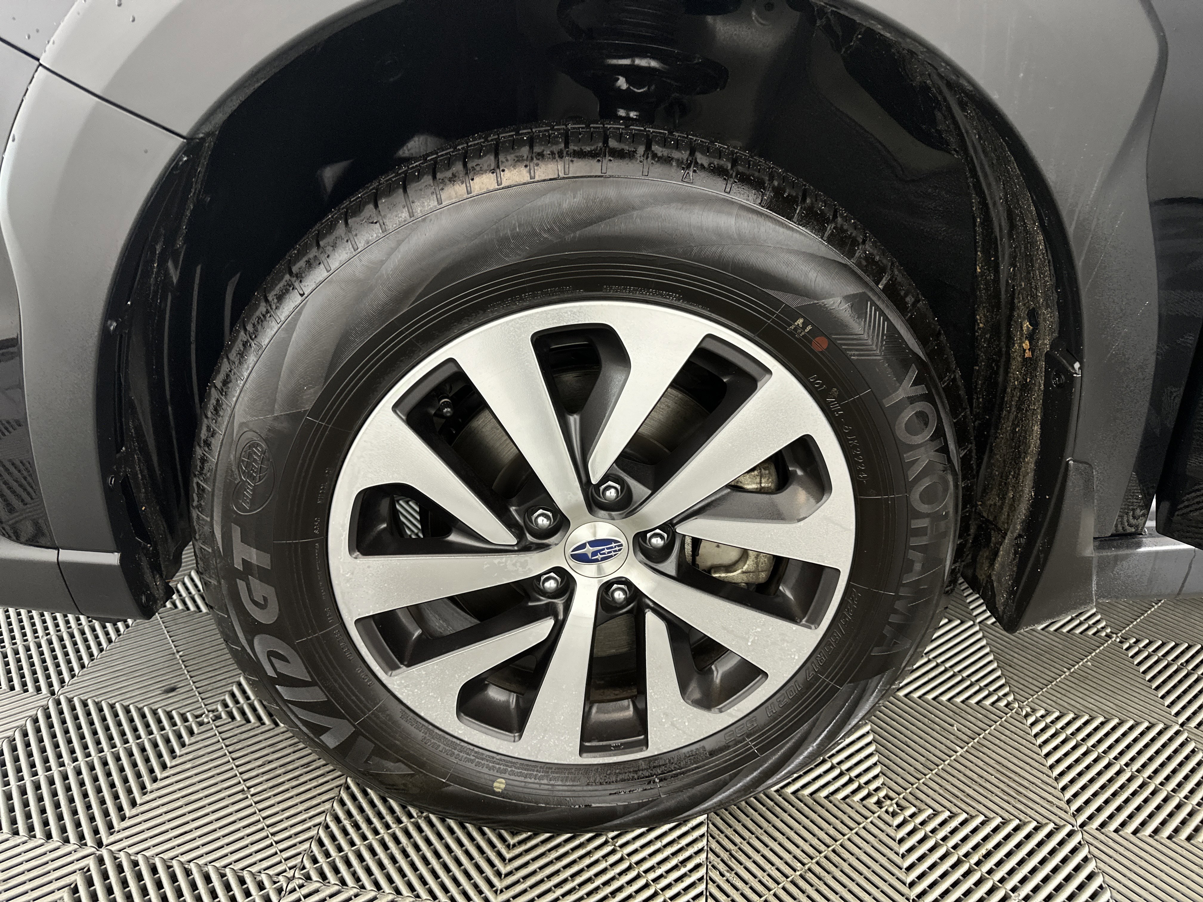 Used 2025 Subaru Outback Premium w/ Popular Package #1A image 13