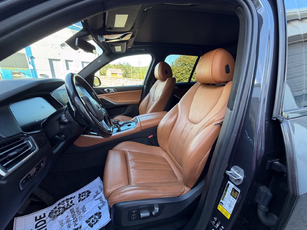 Used 2019 BMW X5 xDrive40i w/ Convenience Package AWD/4WD image 9