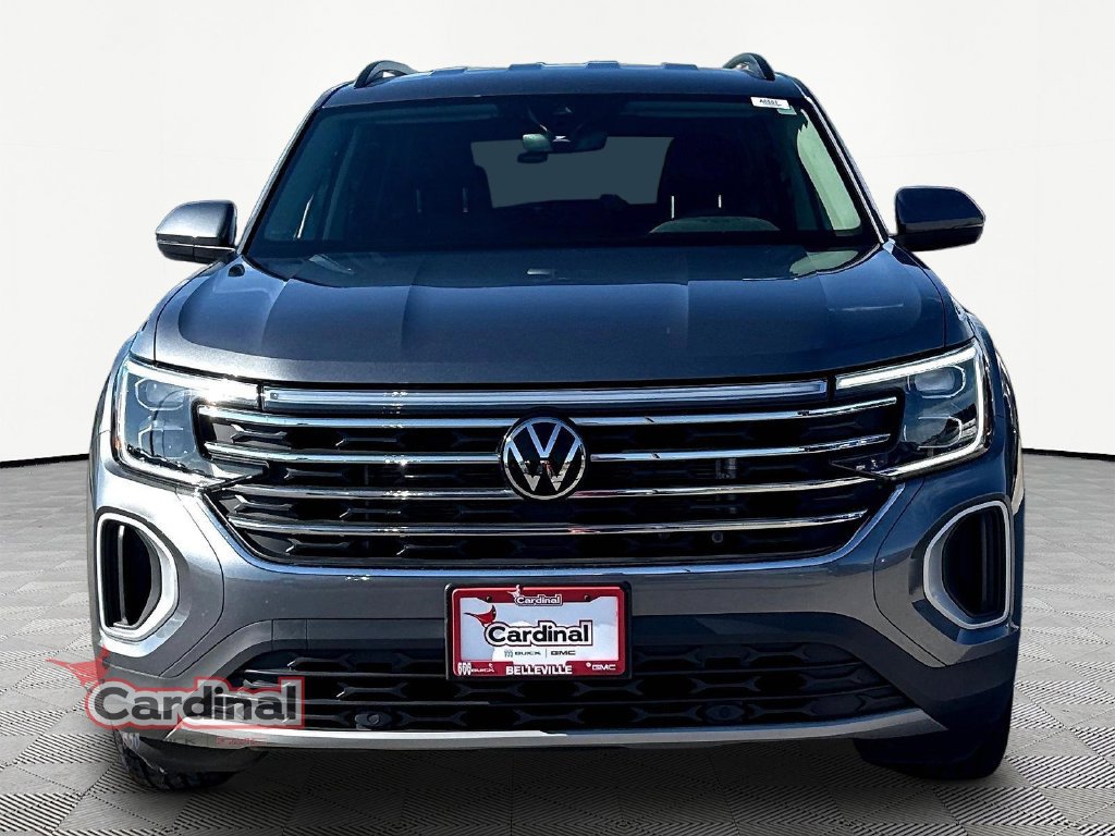 Used 2024 Volkswagen Atlas SE AWD/4WD image 2