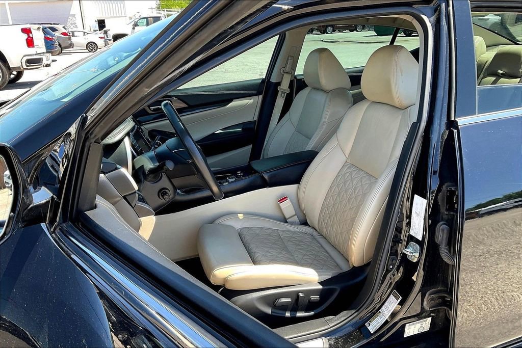 Used 2022 Nissan Maxima Platinum FWD image 26