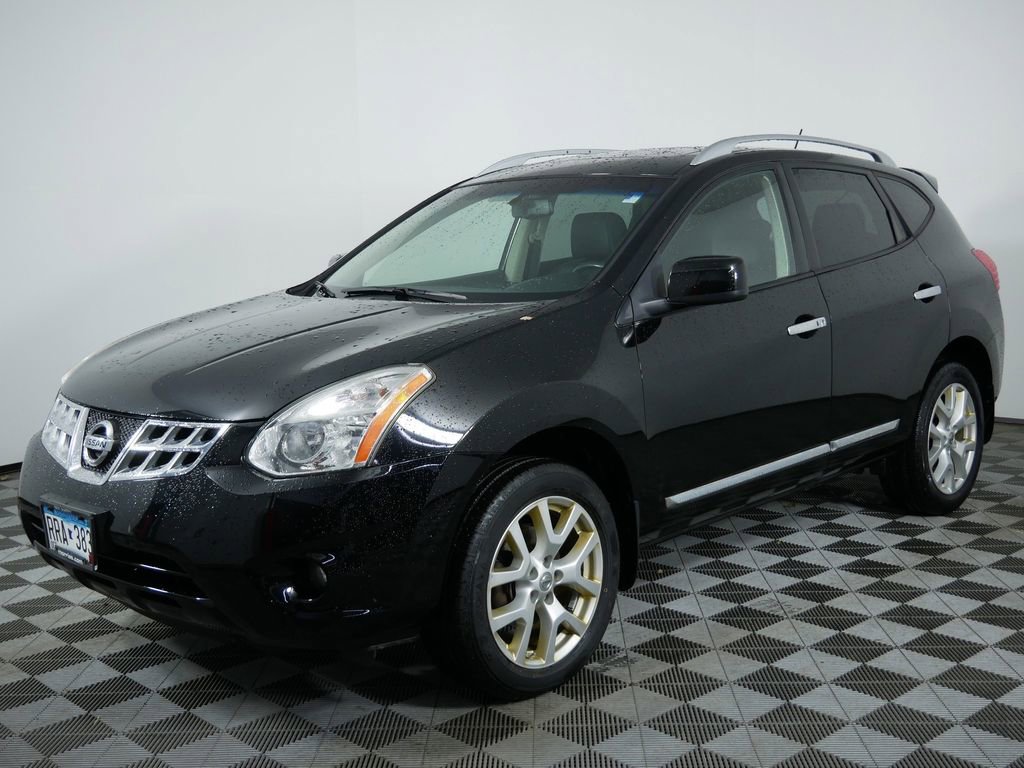 Used 2011 Nissan Rogue SV w/ SL Pkg image 4