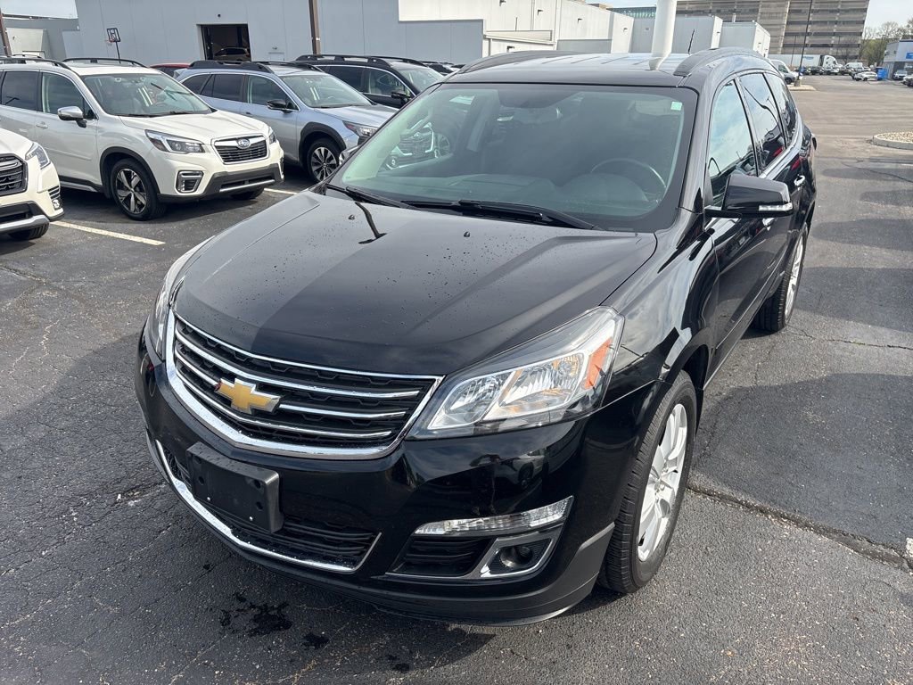 Used 2016 Chevrolet Traverse LT w/ Style and Technology Package FWD image 6