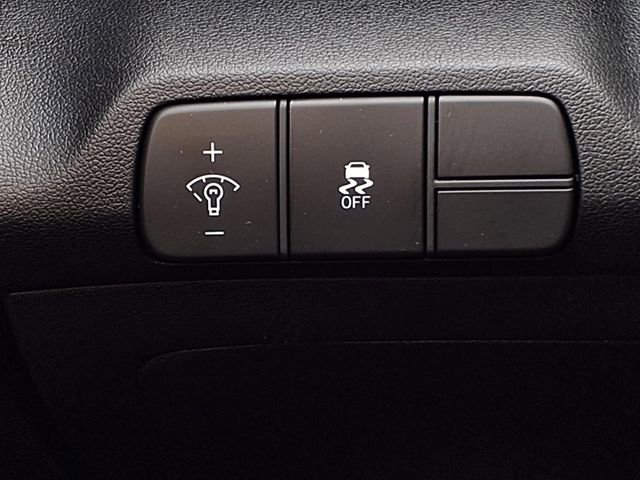 New 2026 Hyundai Elantra Sport image 25