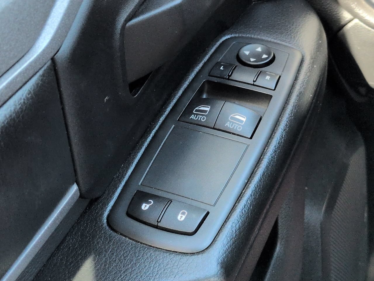 Used 2022 RAM 2500 Tradesman RWD image 21