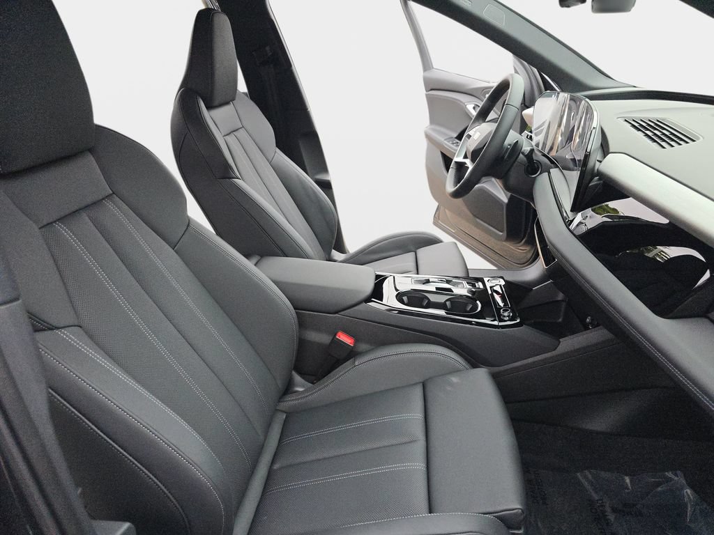 New 2027 Audi Q6 e-tron Premium Plus RWD image 10