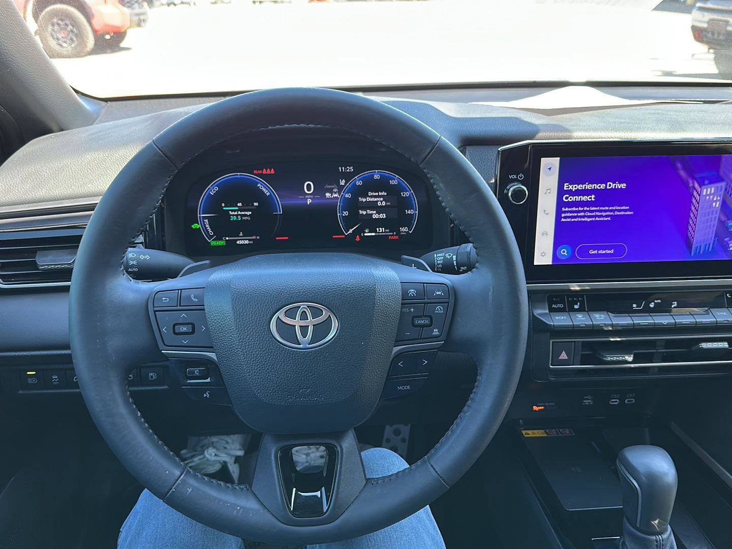 Used 2025 Toyota Camry XSE FWD image 24