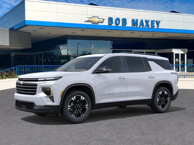 New 2027 Chevrolet Traverse LT w/ Sun and Wheel Package FWD image 2