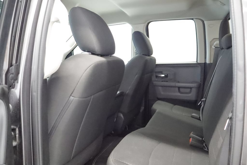 Certified 2019 RAM 1500 Warlock w/ Electronics Group AWD/4WD image 17