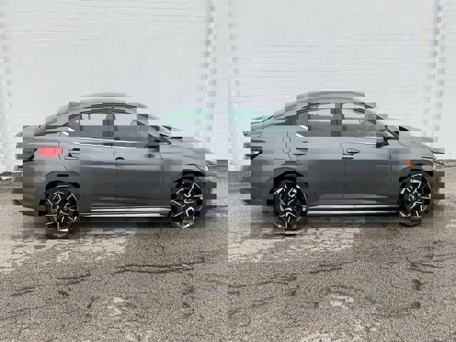 Used 2025 Nissan Sentra SR image 3