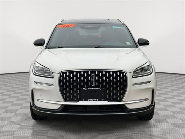 Certified 2023 Lincoln Corsair Reserve w/ Equipment Group 201A image 2