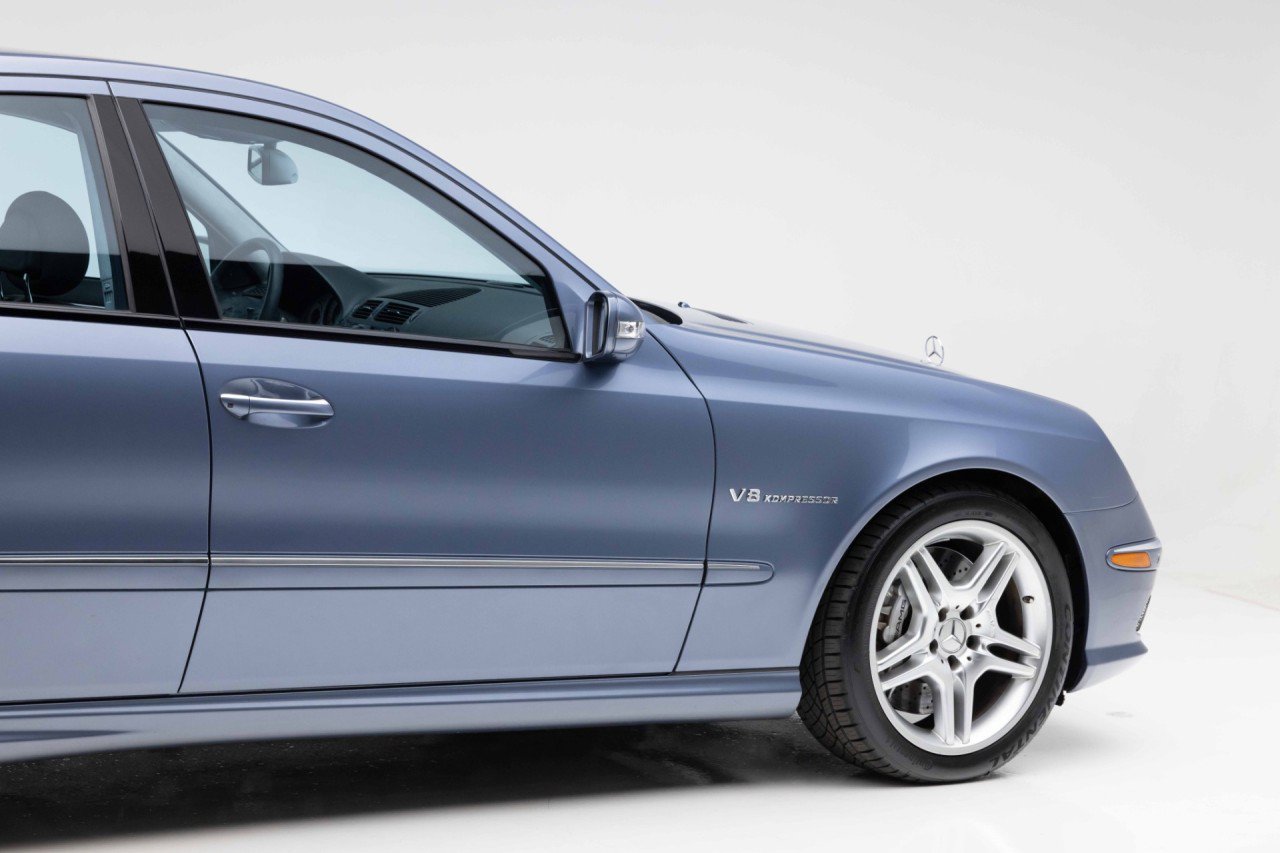 Used 2003 Mercedes-Benz E 55 AMG Sedan image 39