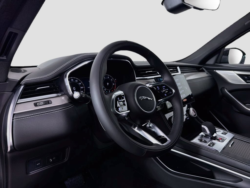 New 2026 Jaguar F-PACE R-Dynamic S AWD/4WD image 9