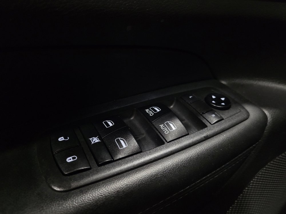 Used 2019 Jeep Grand Cherokee Limited AWD/4WD image 27
