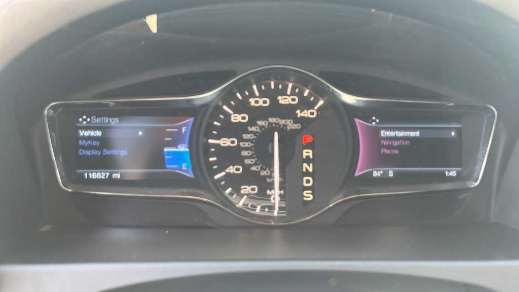 Used 2014 Lincoln MKX FWD w/ Equipment Group 102A image 13