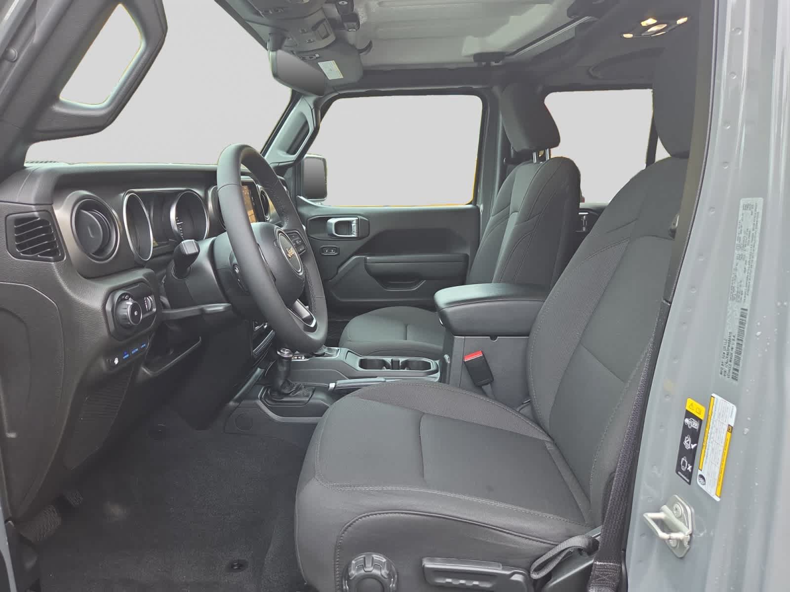 Used 2023 Jeep Wrangler Unlimited AWD/4WD image 20