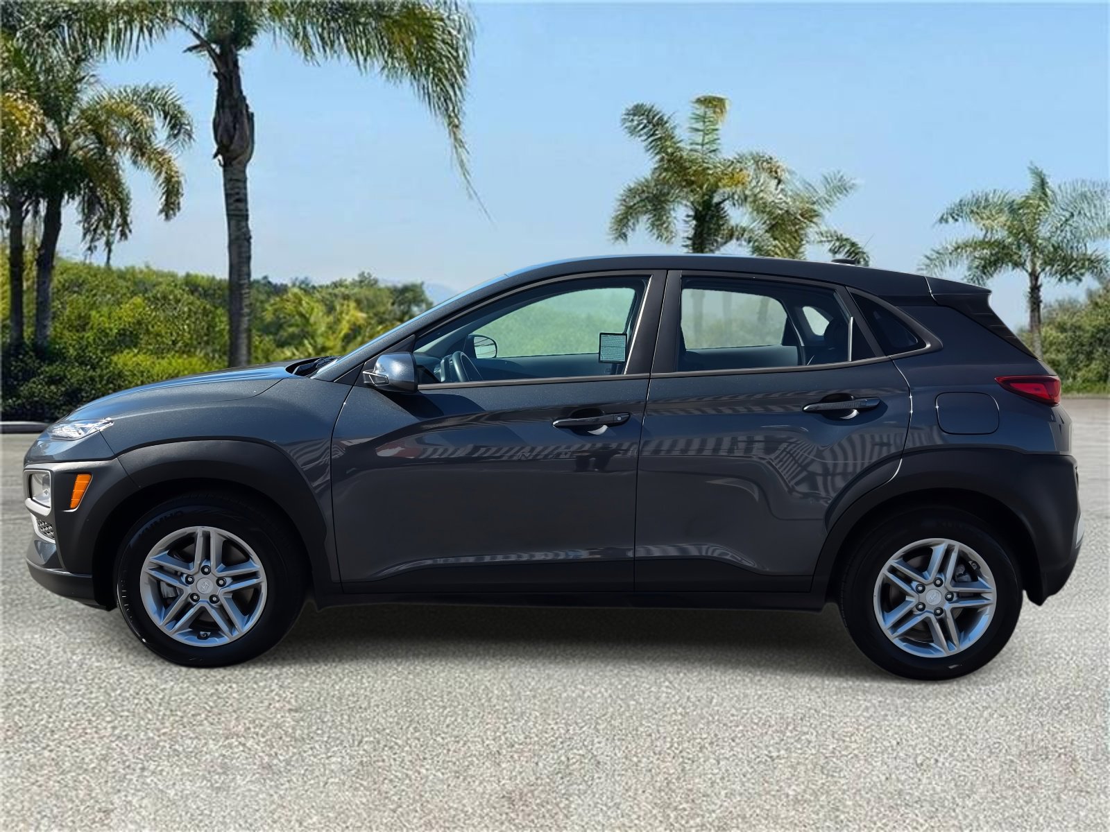 Used 2020 Hyundai Kona SE image 2