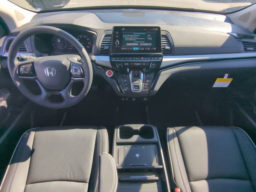 New 2026 Honda Odyssey Touring image 14