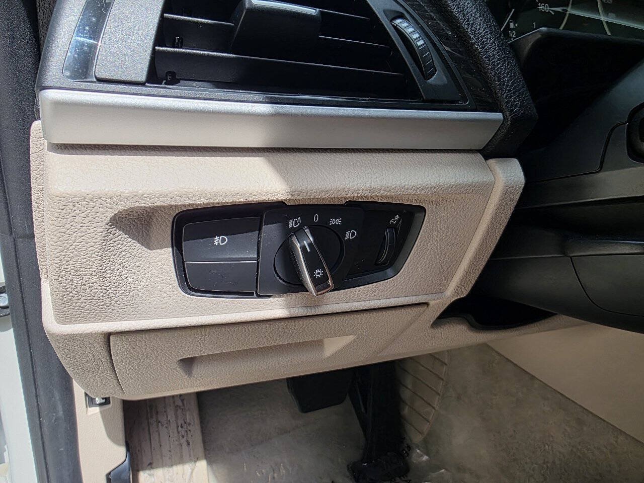 Used 2014 BMW 228i Coupe RWD image 11