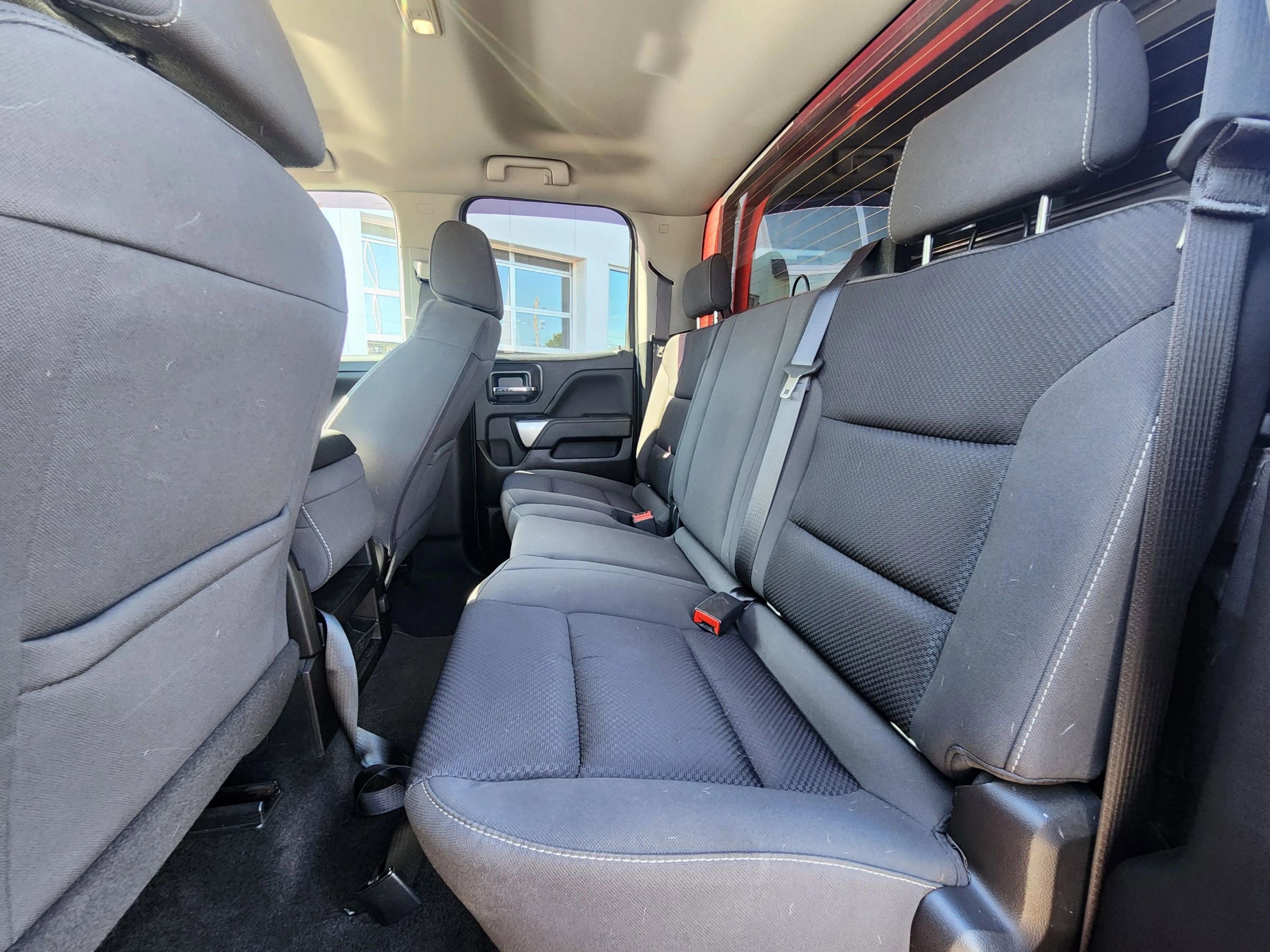 Used 2018 Chevrolet Silverado 1500 LT w/ All Star Edition image 37