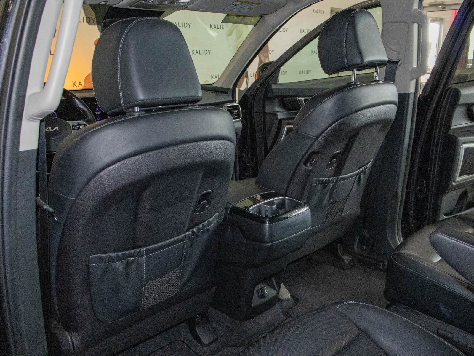 Used 2025 Kia Telluride S image 10