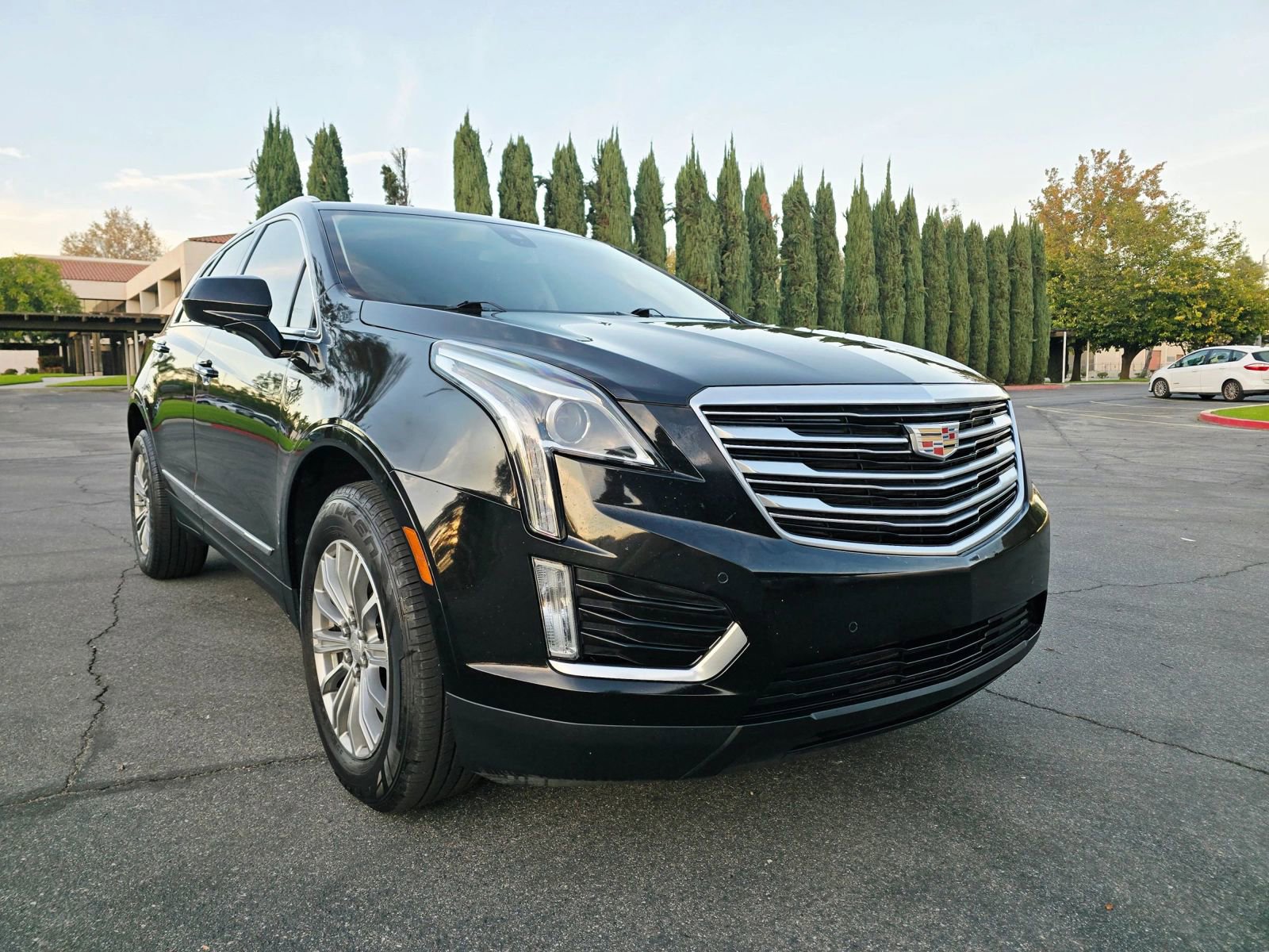 Used 2017 Cadillac XT5 Luxury w/ Driver Awareness Package