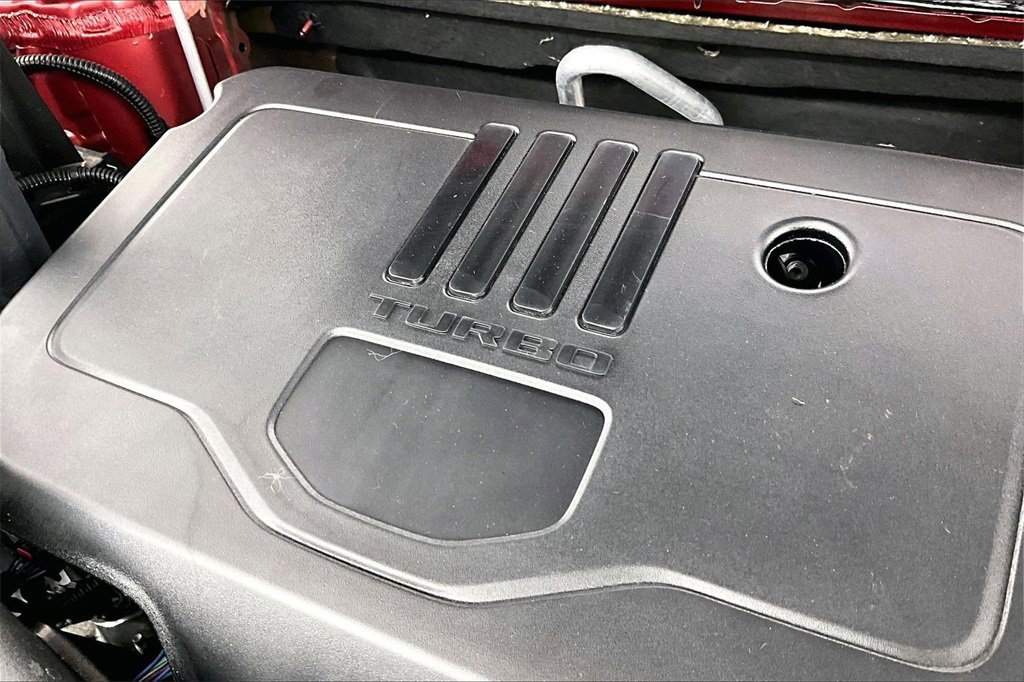 Used 2023 GMC Acadia SLE w/ Driver Convenience Package image 35