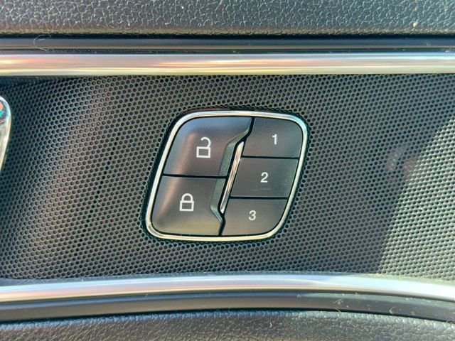 Used 2016 Ford Explorer Limited AWD/4WD image 30