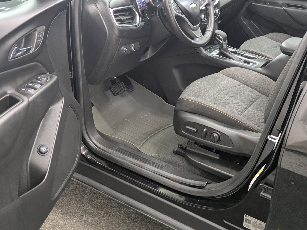 Used 2022 Chevrolet Equinox LT AWD/4WD image 36