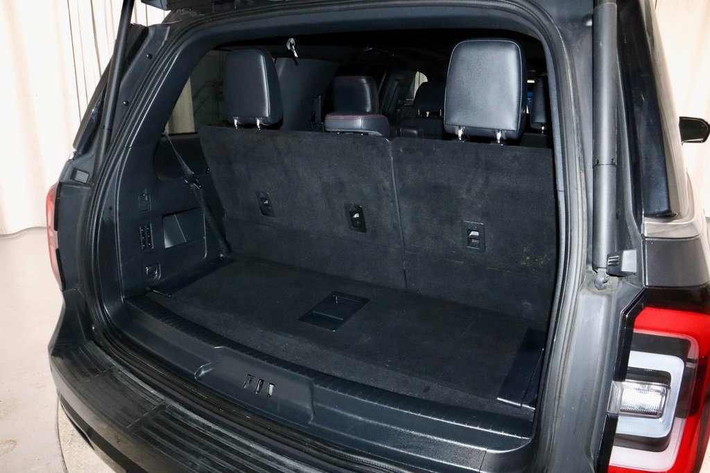 Certified 2023 Ford Expedition Limited image 15