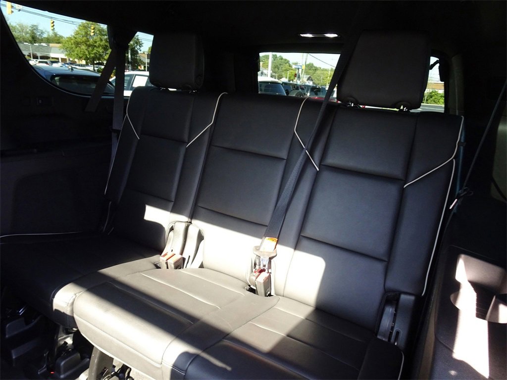 Used 2021 Cadillac Escalade ESV Sport w/ Driver Assist Tech Package image 18