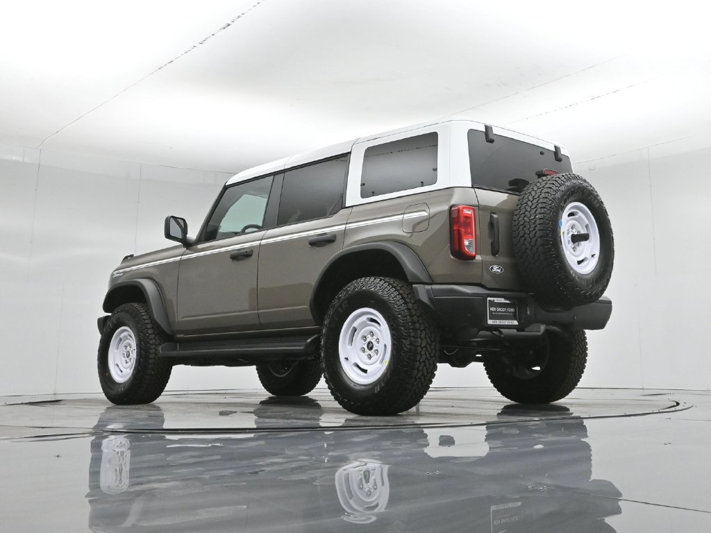 New 2026 Ford Bronco Heritage Edition AWD/4WD image 3