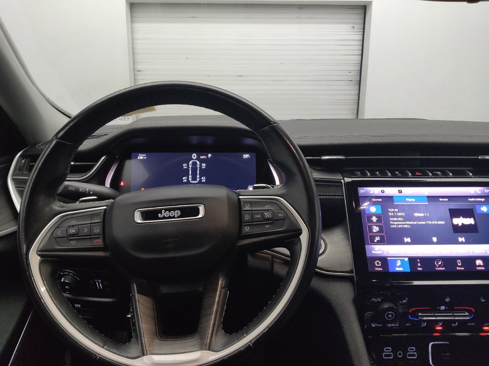 Used 2022 Jeep Grand Cherokee Limited AWD/4WD image 22