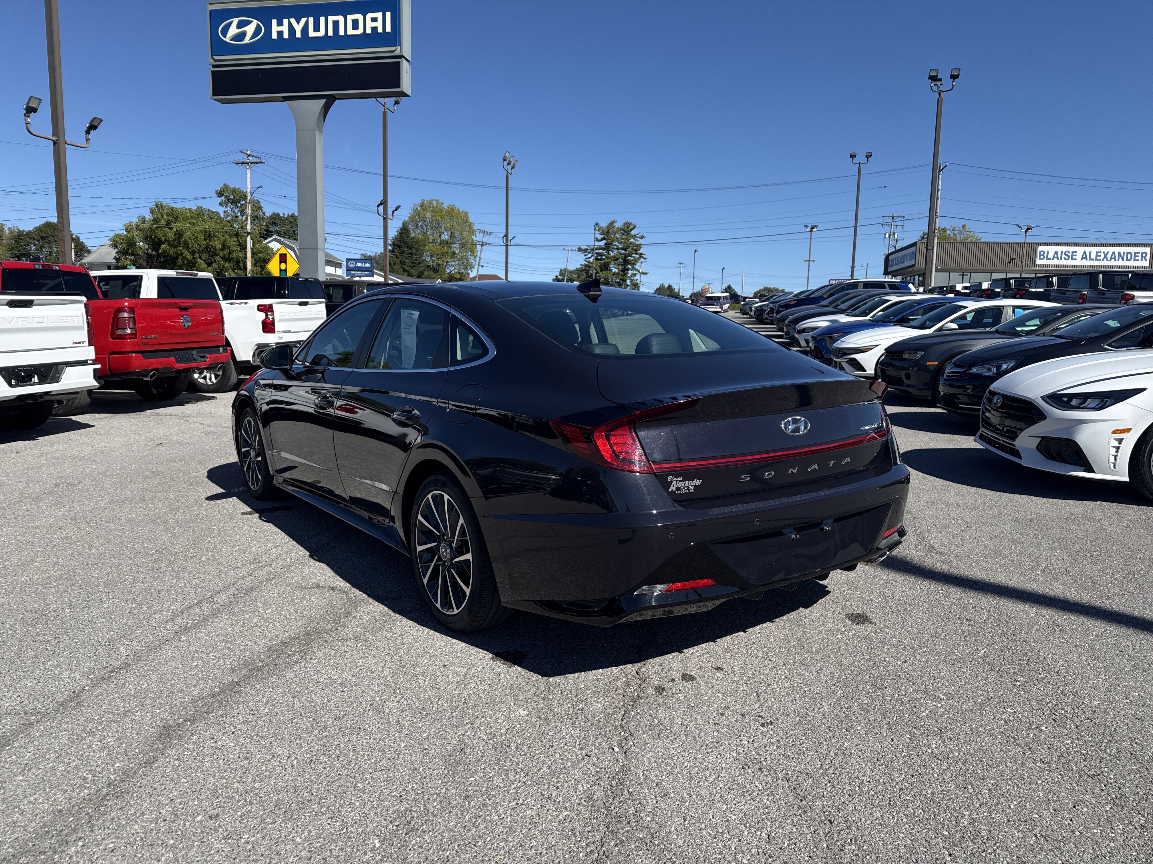 Used 2023 Hyundai Sonata Limited FWD image 6