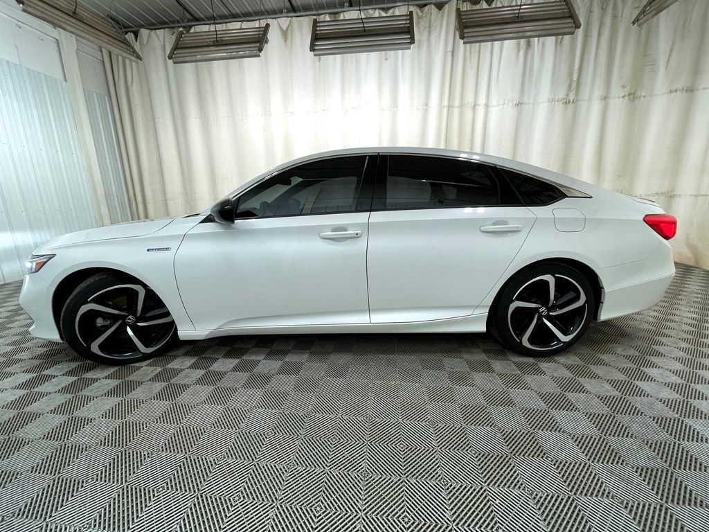 Used 2022 Honda Accord Sport image 12