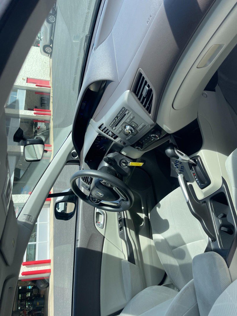 Used 2012 Honda Civic EX image 9
