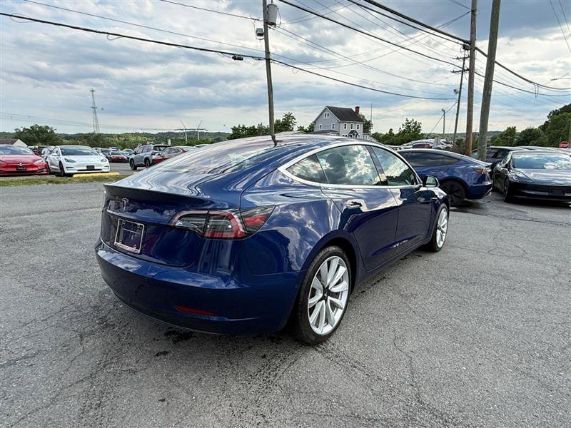 Used 2018 Tesla Model 3 Long Range RWD image 5