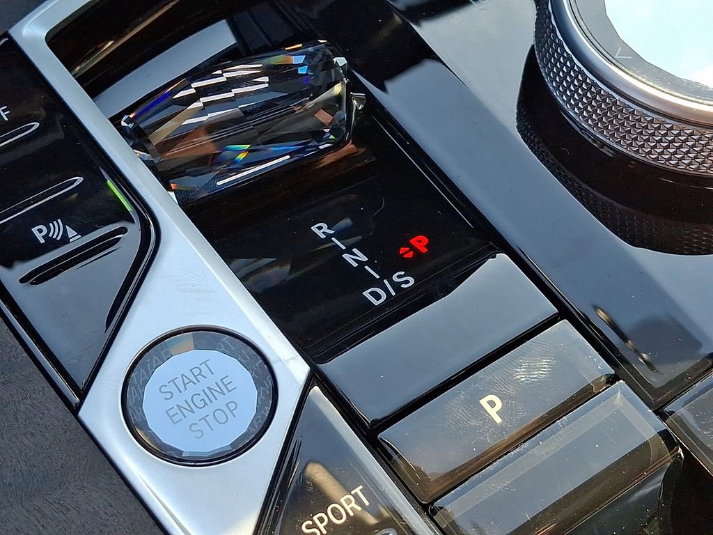 New 2026 BMW X5 xDrive40i w/ Executive Package image 15