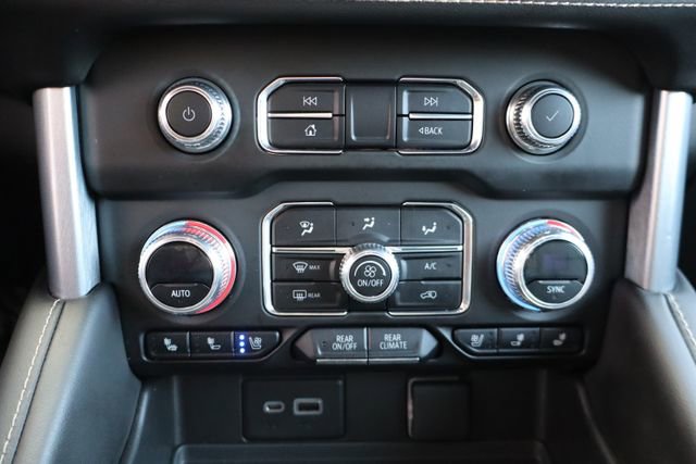 Used 2023 GMC Yukon SLT w/ SLT Luxury Package AWD/4WD image 29
