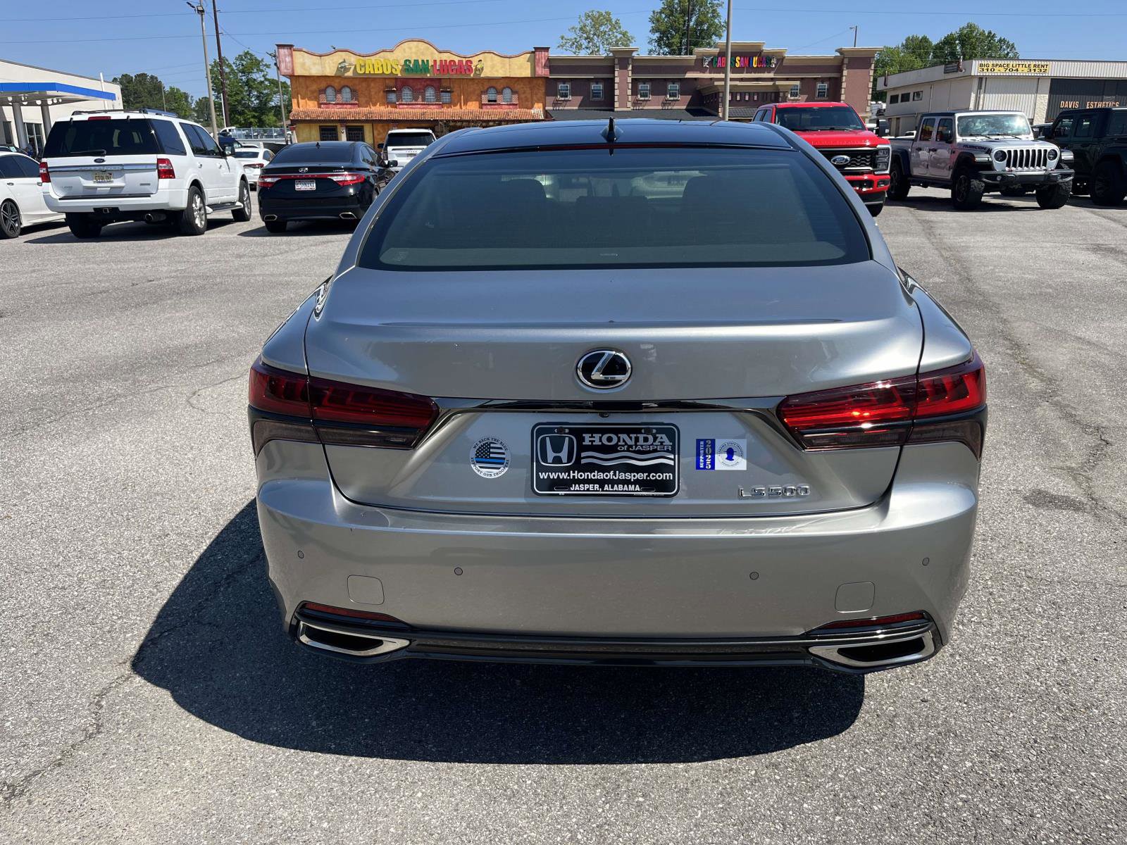 Used 2023 Lexus LS 500 F Sport w/ Cold Weather Package (CK) image 4