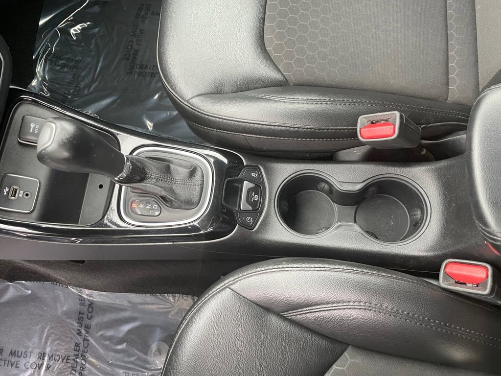 Used 2018 Jeep Compass Altitude w/ Popular Equipment Group image 16