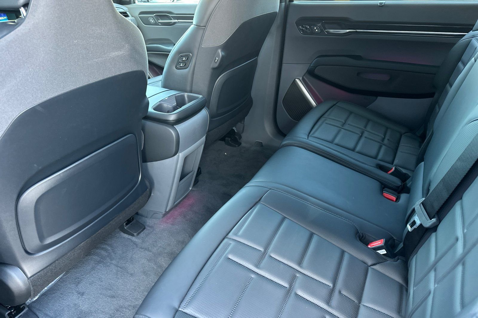 New 2026 Kia EV9 Land image 12