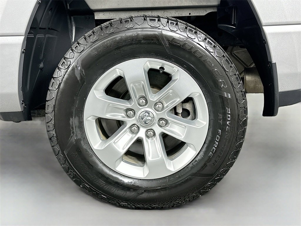 Used 2024 RAM 1500 Laramie image 29