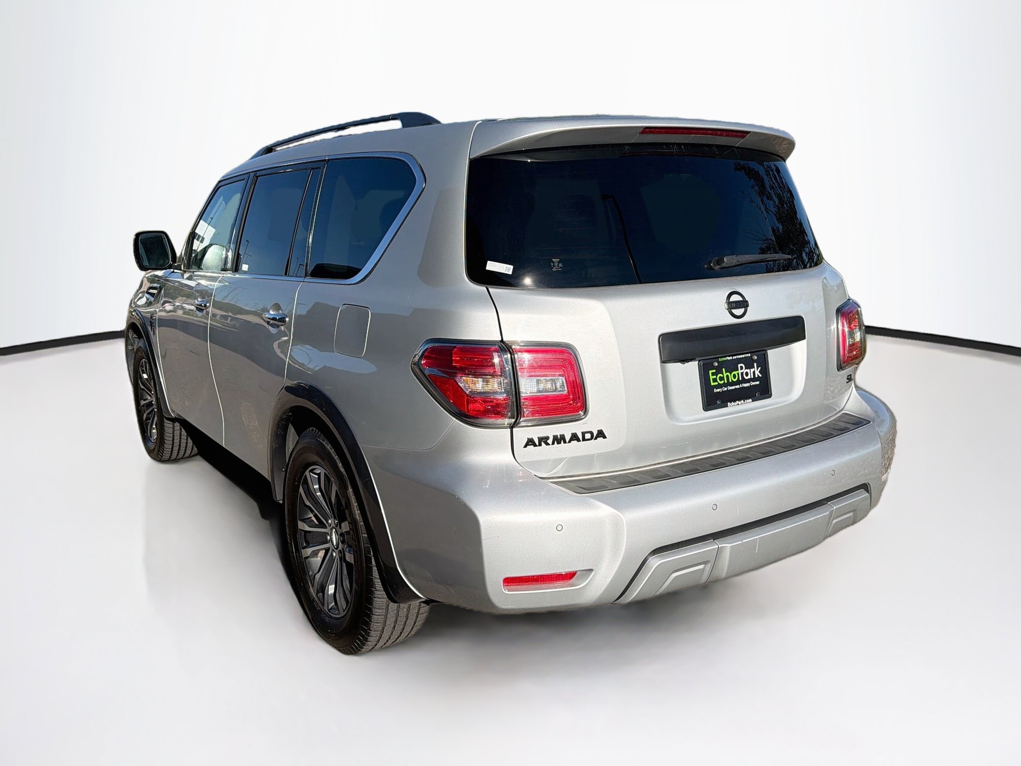 Used 2018 Nissan Armada SL w/ Moonroof Package AWD/4WD image 5