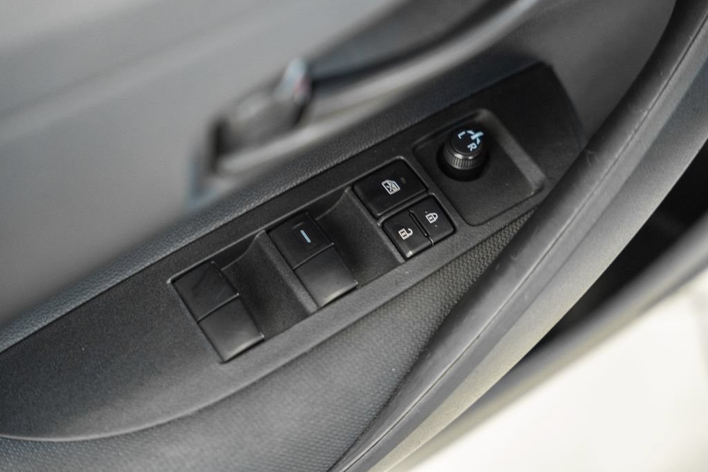 Used 2025 Toyota Corolla LE FWD image 35