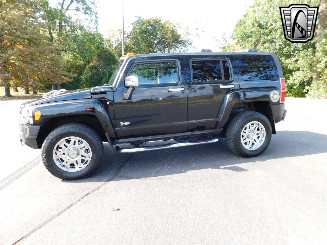 Used 2008 HUMMER H3 Alpha image 3