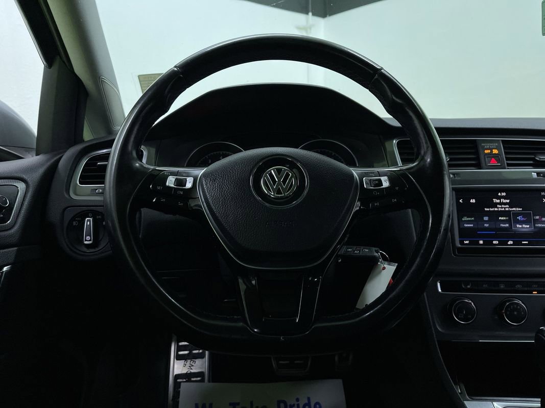 Used 2017 Volkswagen Golf Alltrack S AWD/4WD image 20