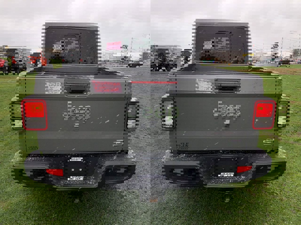 Used 2021 Jeep Gladiator Overland w/ Popular Equipment Package image 18