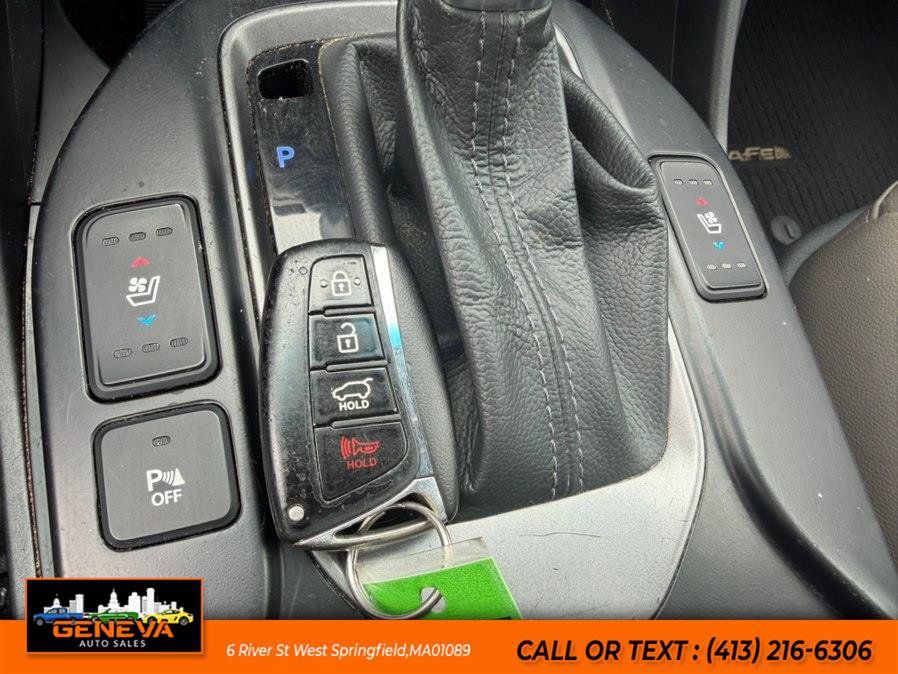 Used 2014 Hyundai Santa Fe GLS image 20