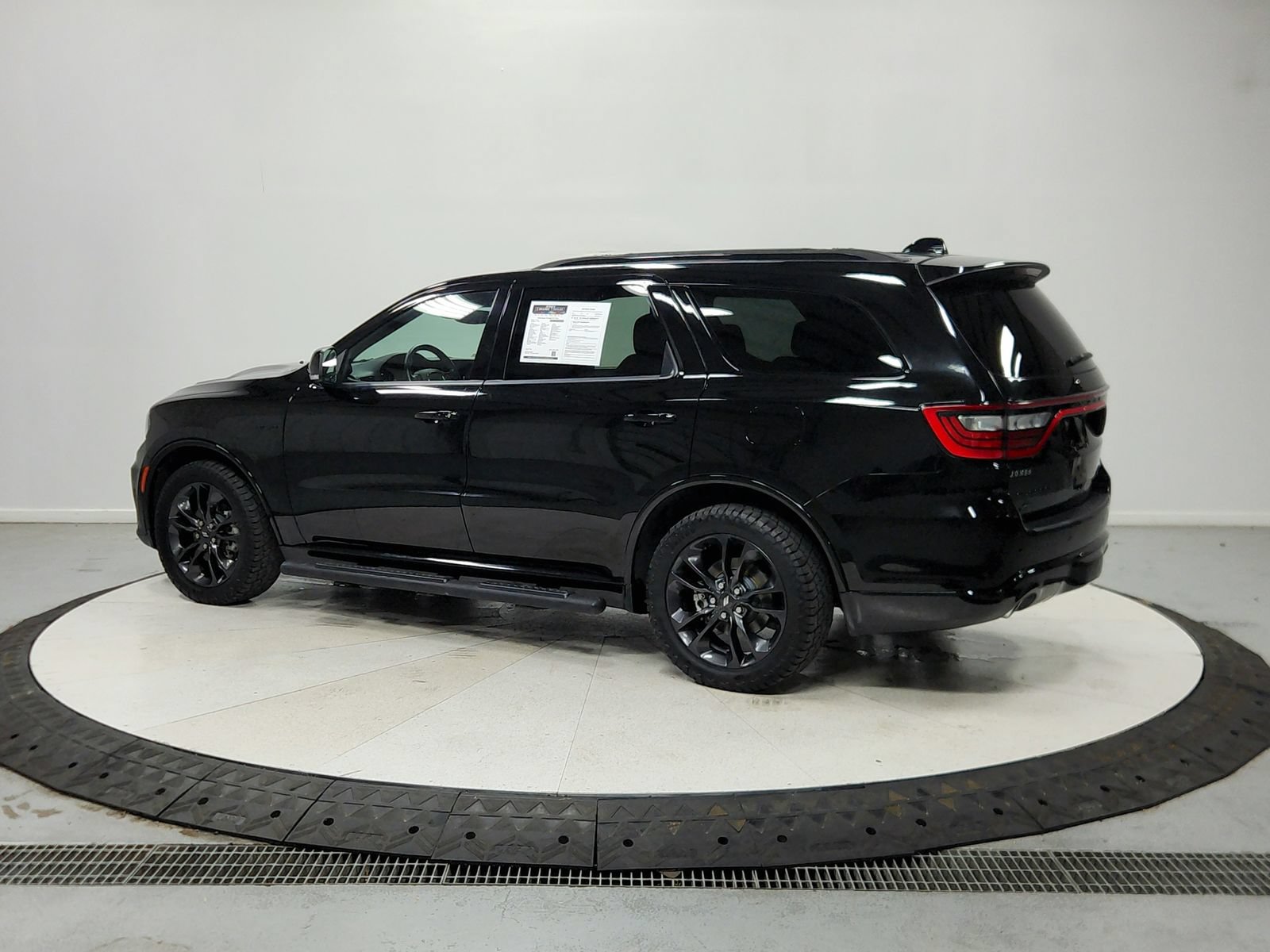 Used 2024 Dodge Durango R/T AWD/4WD image 6